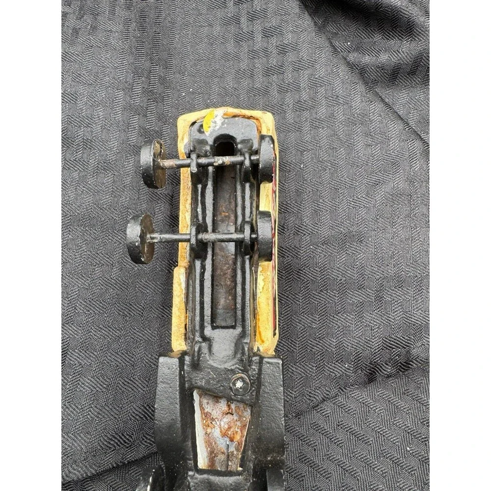 Vintage Coca-Cola Cast Iron Yellow Truck Kg Z4